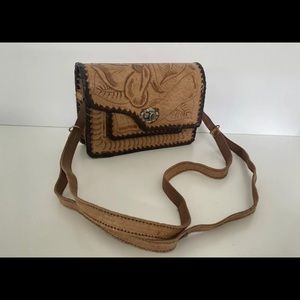 NOS Beautiful Vintage Hand Tooled Embossed Leather Purse / Hand Bag